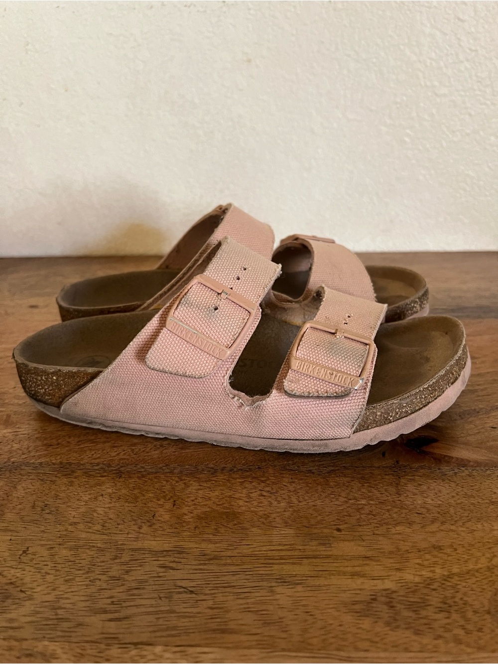 Birkenstock Women's Arizona Vegan Pink Textile Size 38 L7-7.5 Narrow
